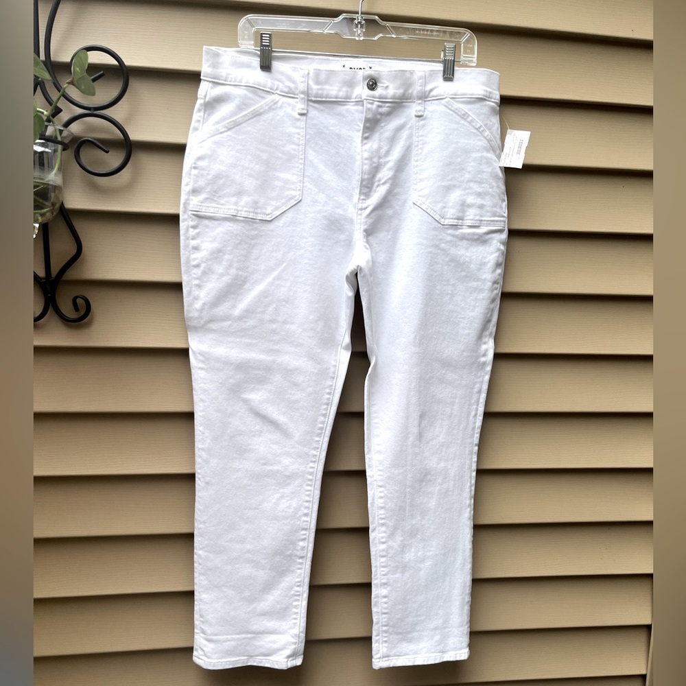 Paige “Brigitie” Crisp White Denim Jeans, Size 32